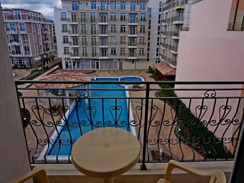 Gt Down Park Apartments Sunny Beach Room photo